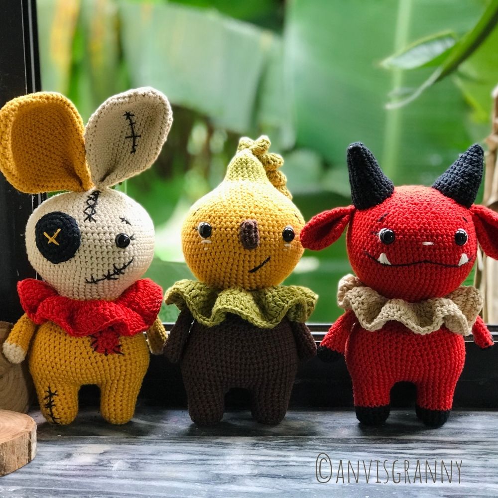 Halloween amigurumi crochet pattern bundle - devil, voodoo bunny, pumpkin doll (4)