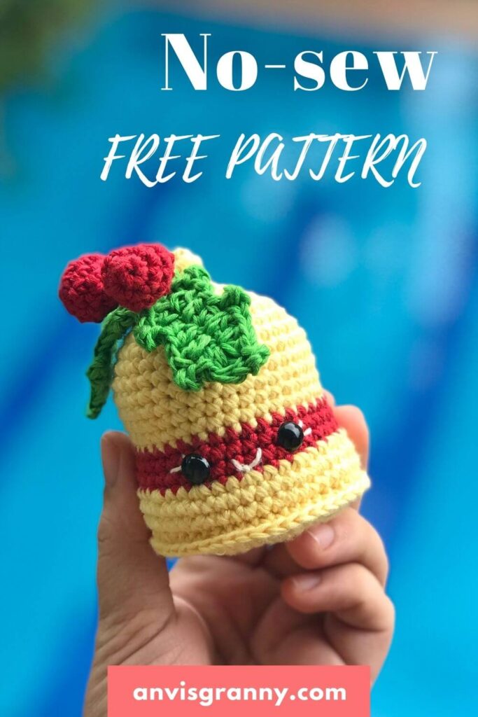 crochet christmas bells ornament  free pattern for beginners