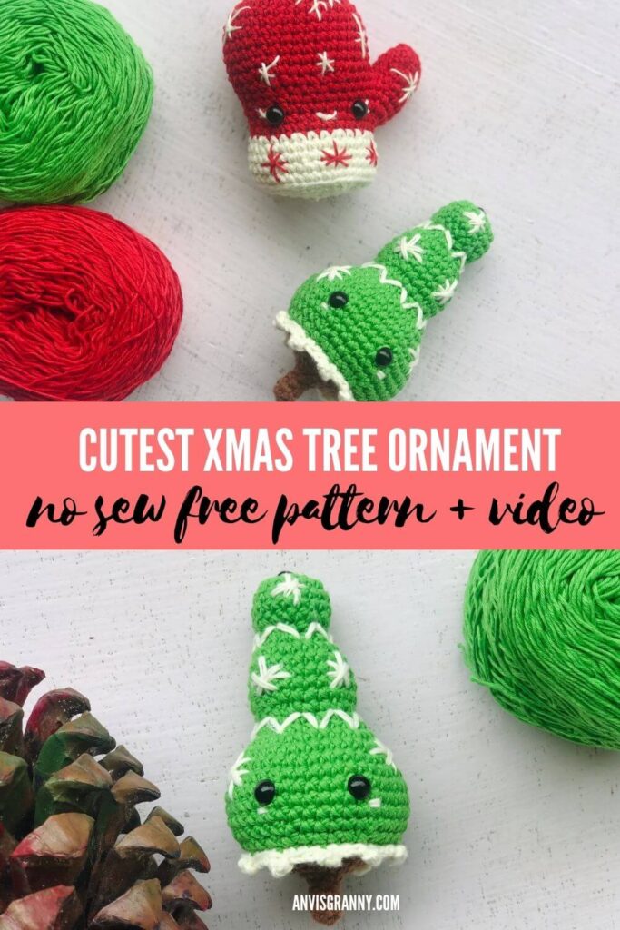Free Crochet Christmas Ornament Patterns: Tiny Christmas tree ornament no-sew free crochet pattern for beginners