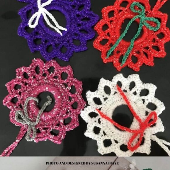 Christmas Tree Ornament free crochet pattern