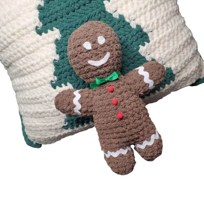 Gene the Gingerbread Man amigurumi crochet free pattern