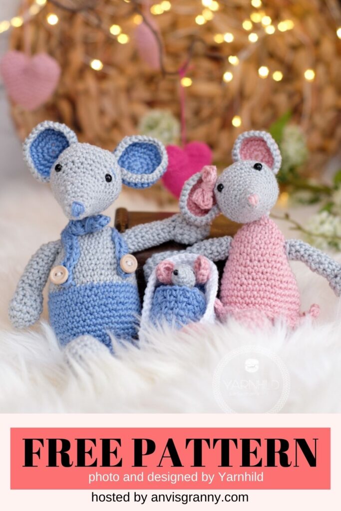 mouse family crochet pattern free for Valentine