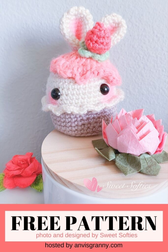 Bunny Rabbit Cupcake free crochet pattern