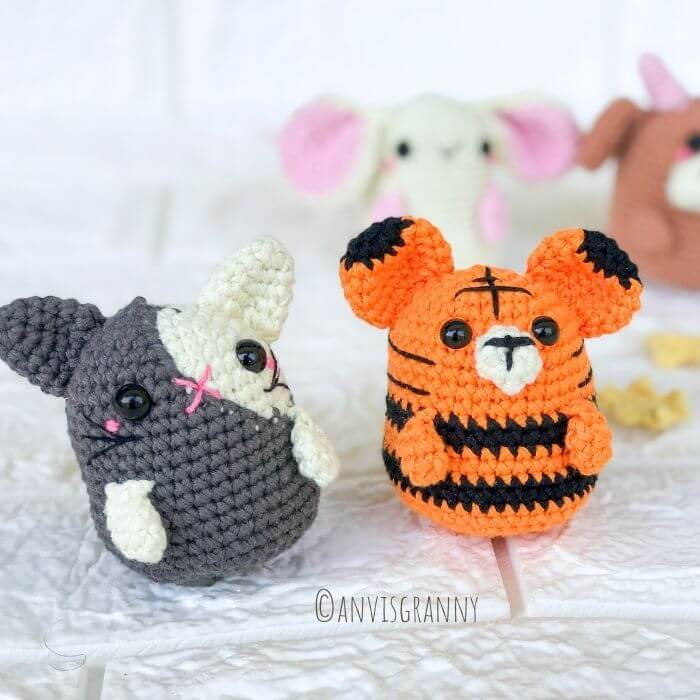 zodiac rabbit cat amigurumi crochet pattern