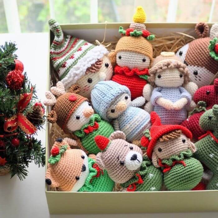 Christmas ornament amigurumi crochet pattern