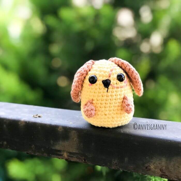 easy crochet dog plushie pattern