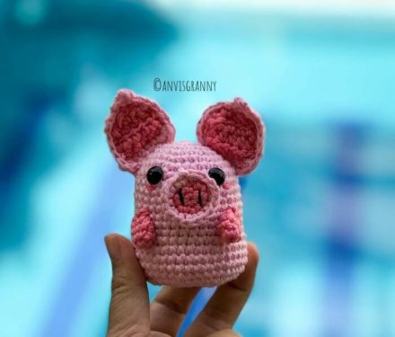 Chinese zodiac pig pattern crochet amigurumi