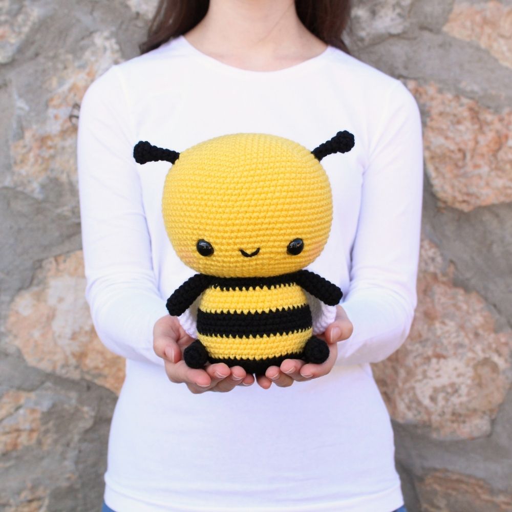 valentine amigurumi crochet pattern