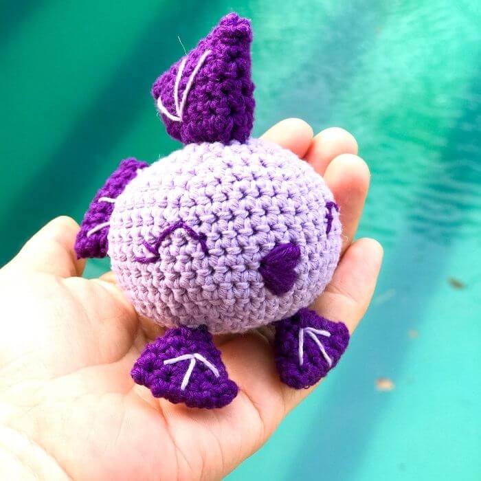 small cute ball fish crochet toy amigurumi pattern