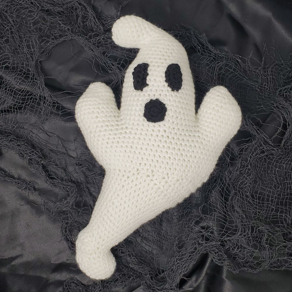 creepy amigurumi ghost