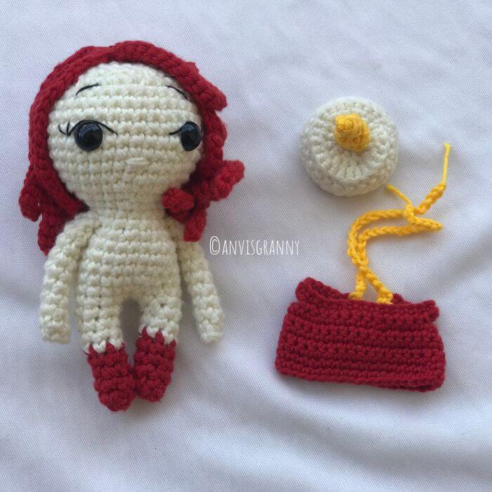 Christmas doll crochet patterns