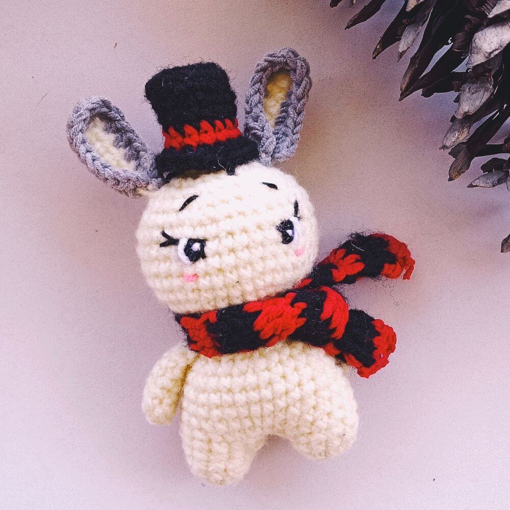 Day 1 - Alex the christmas amigurumi bunny crochet pattern